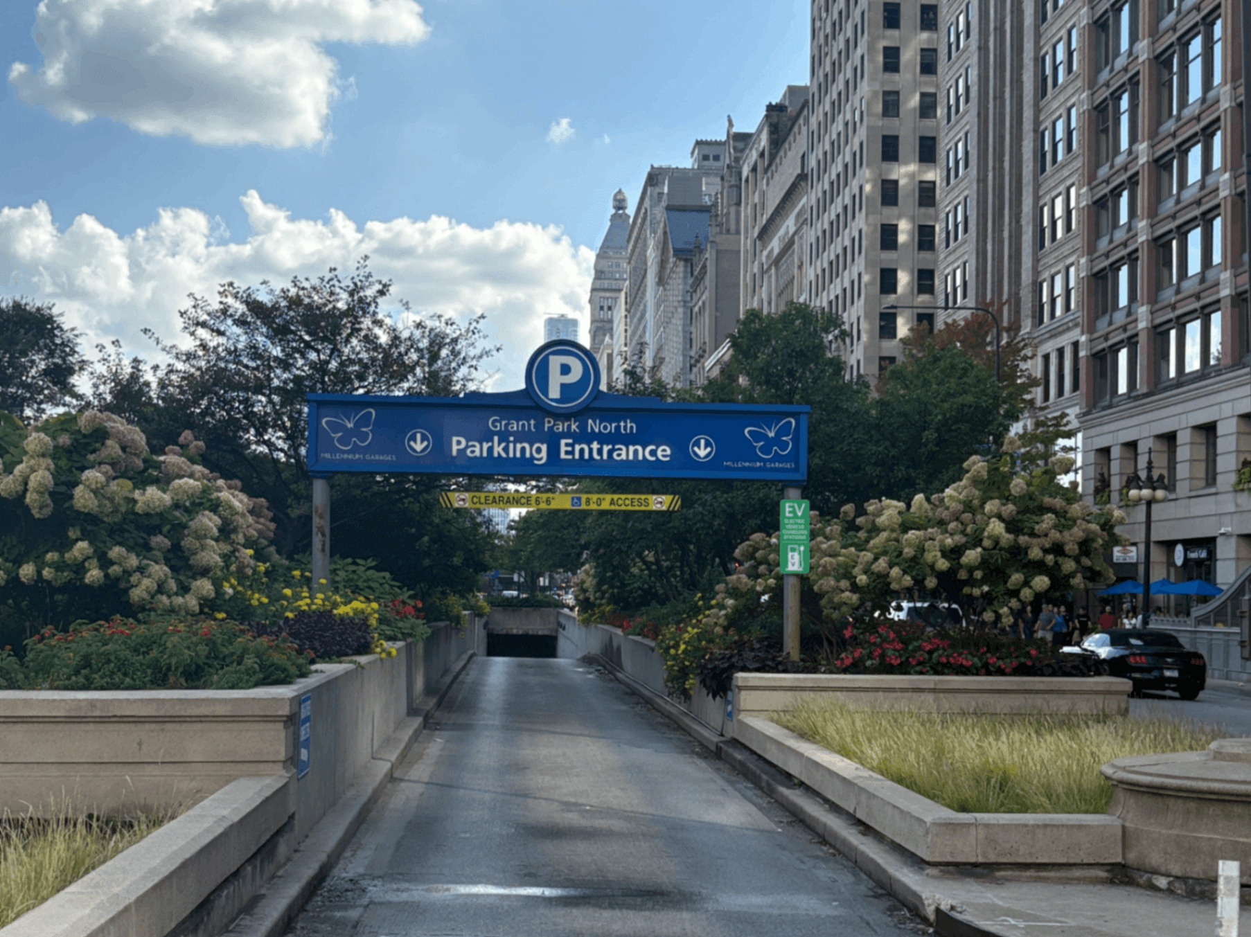 Grant Park North Garage