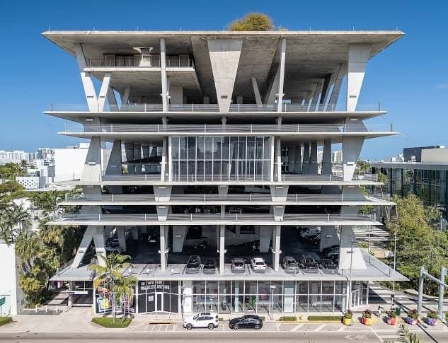 1111 Lincoln Road